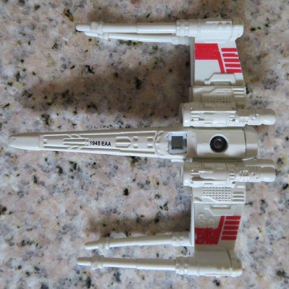 Vtg STAR WARS X-Wing Fighter Die Cast & Hard Plastic Miniature LFL CGW55(K155) - Picture 4 of 5